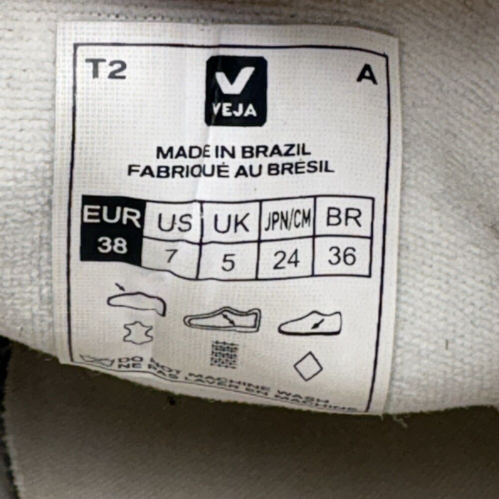 Veja White Leather Sneakers with Black V Logo - Picture 15 of 15